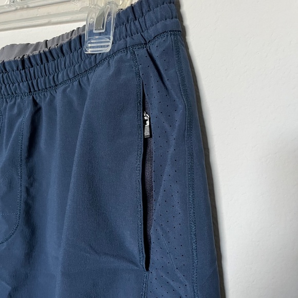 Mack Weldon Stratus Active Short Unlined True Navy Size L - Picture 4 of 8